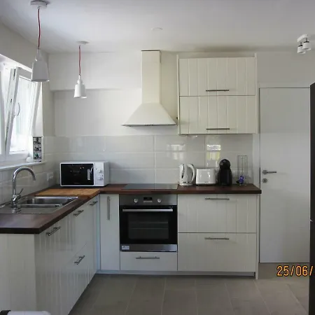 Apartment Bolero *
