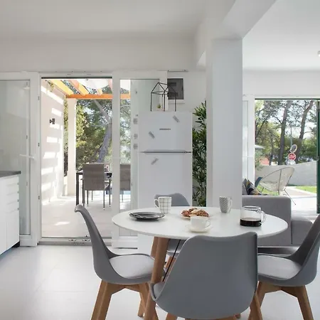Apartment Bolero Bol
